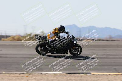 media/May-10-2025-Race Pace (Sat) [[db32fef2da]]/Vested/3-Bowl Set 1 (9am)/